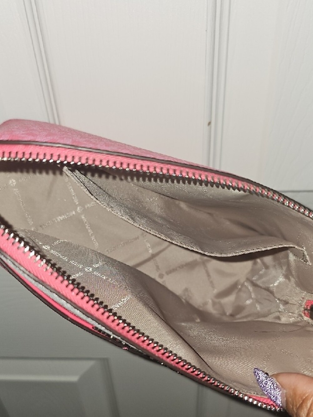 Michael Kors Pink & Cream Signature Crossbody - Picture 8 of 10